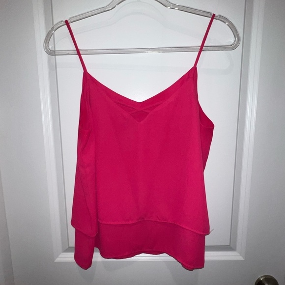 Like New Maurices size M fuchsia pink cami no signs of wear, stains or flaws - Picture 6 of 9